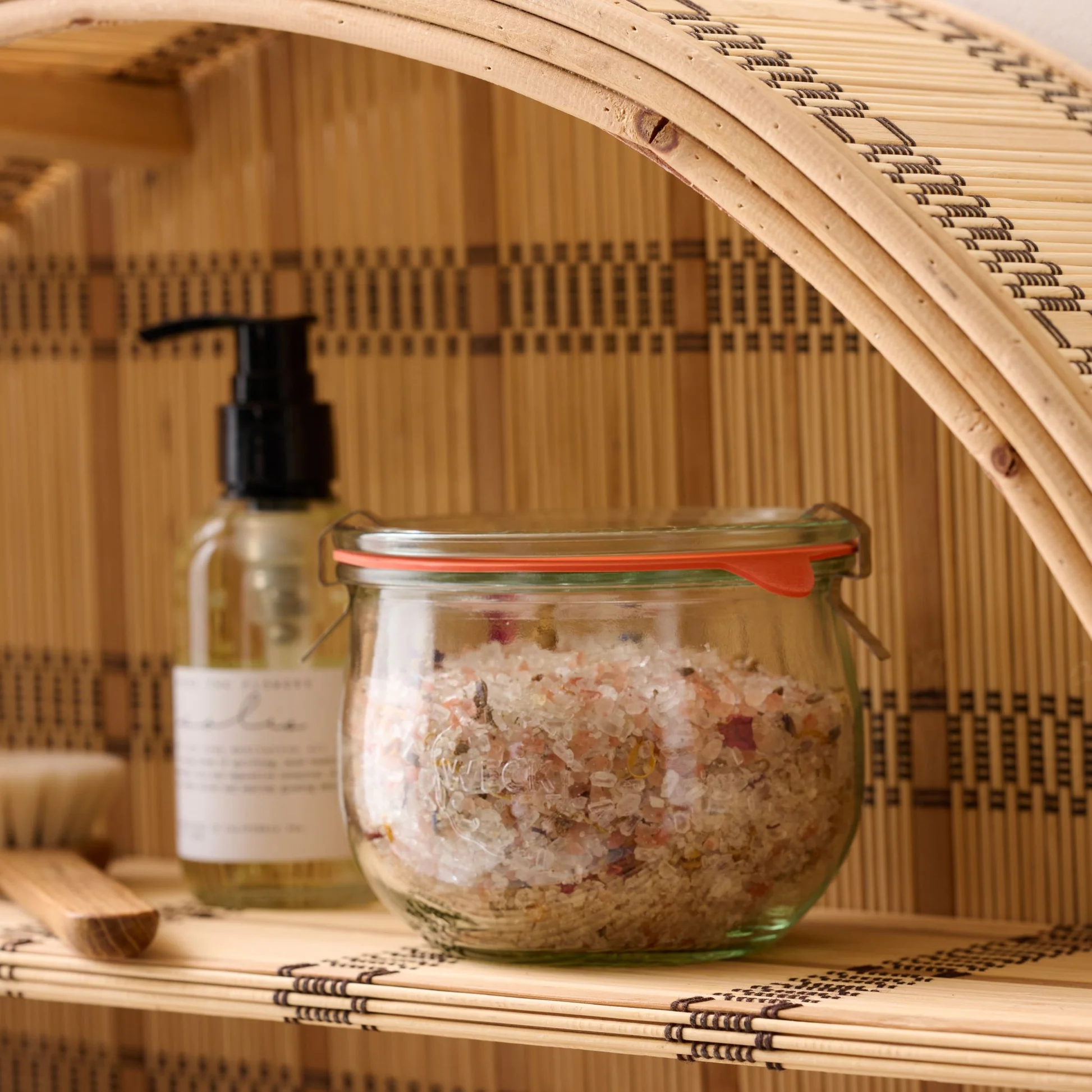 744_95619419-930b-4eec-8e17-14a33c404f1b